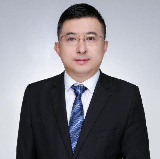 王立勇（中央财经大学教授）