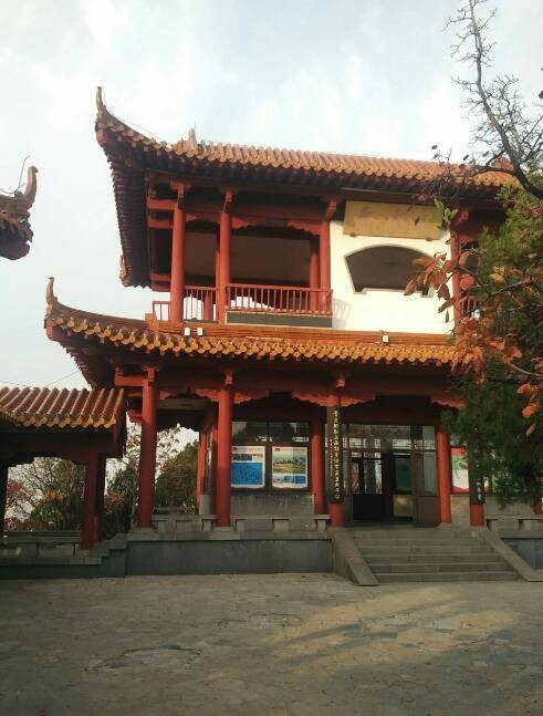 英雄山风景区