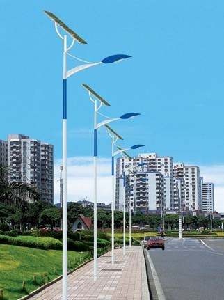 路灯灯杆