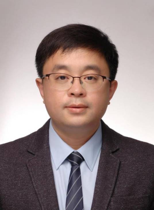 陈小波（东北财经大学教授）