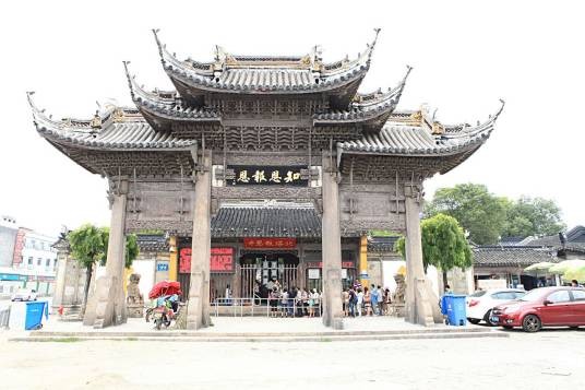 北塔报恩寺