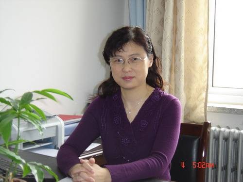 张世新(兰州理工大学国际经济管理学院教授)