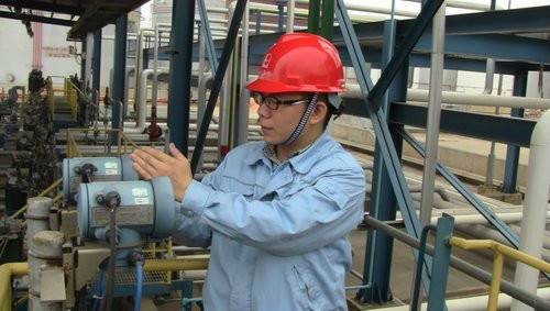 徐广（北海炼化有限责任公司工人）