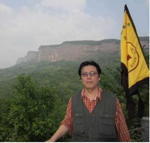 赵广平（中国书法家协会隶书委员会委员）