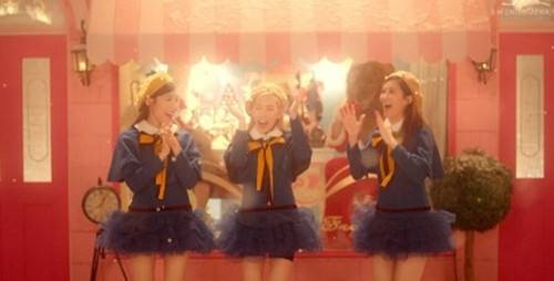 Dear Santa（少女时代-TaeTiSeo 演唱歌曲）