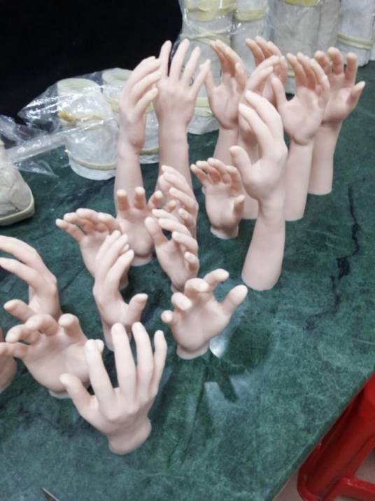 人体硅胶
