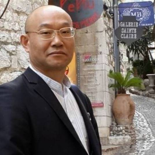 张学森（上海金融学院副教授）