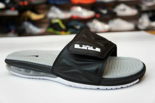 Nike Zoom LeBron