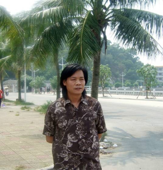 朱荣华(临沂美协副主席)
