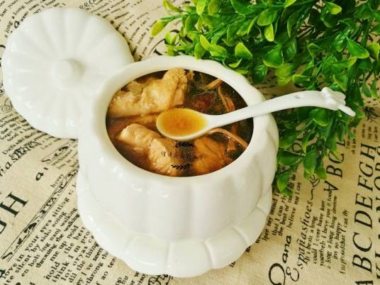茶树菇鸡汤