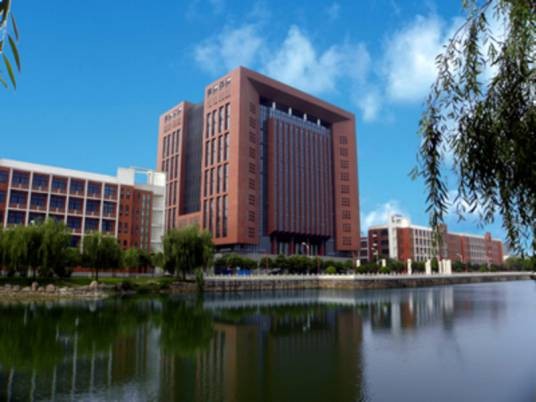 河南科技学院图书馆