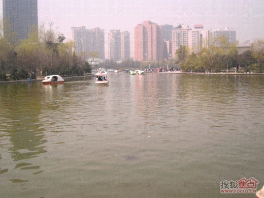 东尚观湖
