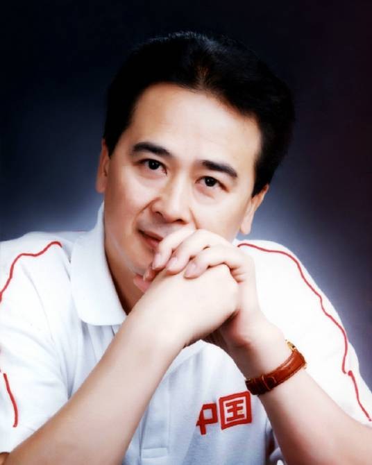 王群策（中国女子体操队教练）