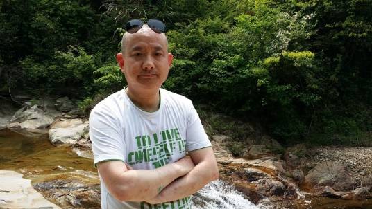 贾跃民（中国安徽籍艺术家）