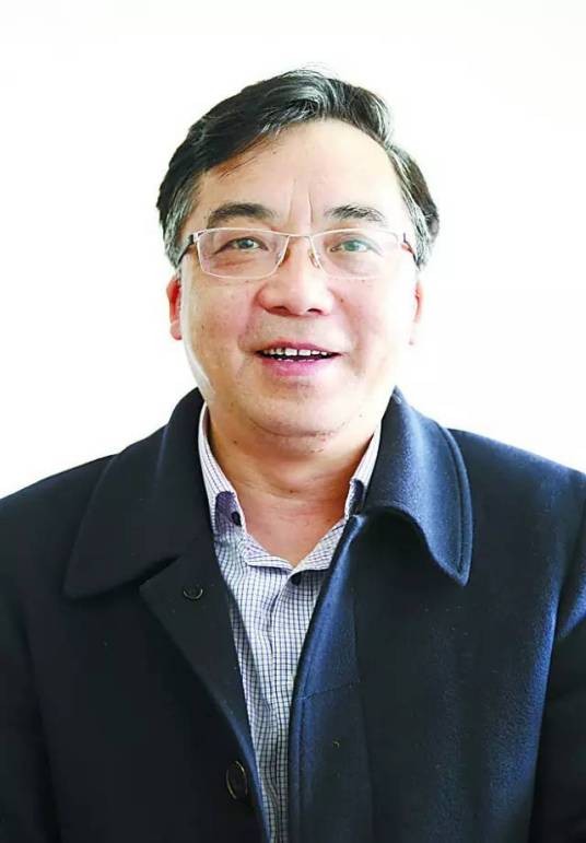 陈春明（江苏省张家港市纪委原副书记）