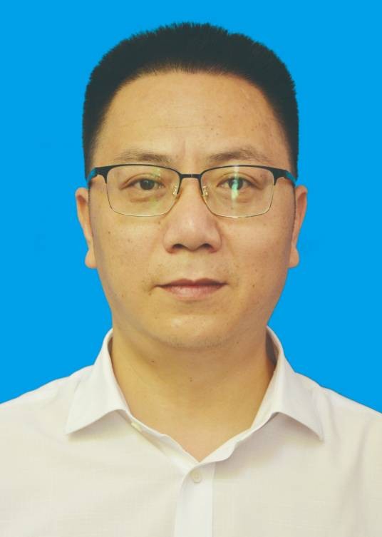 周新生（湖南省衡阳市衡阳县人大常委会党组成员、副主任）
