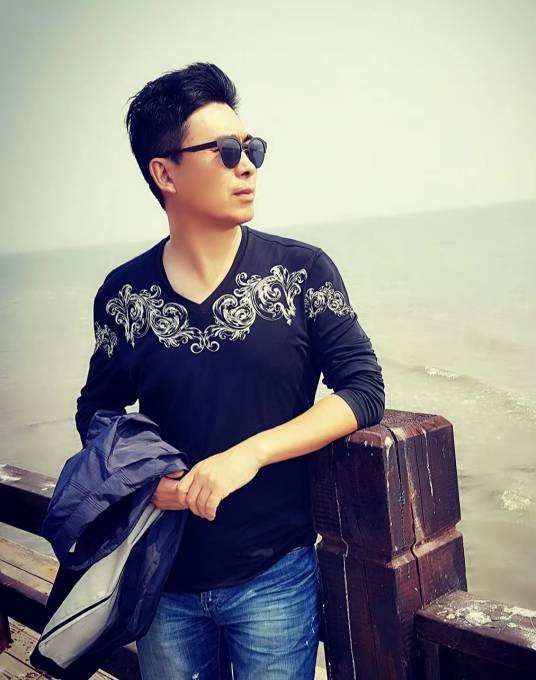 吴晓光(中国美术家协会会员)