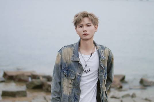 陈小毅(中国内地男歌手、演员、导演)