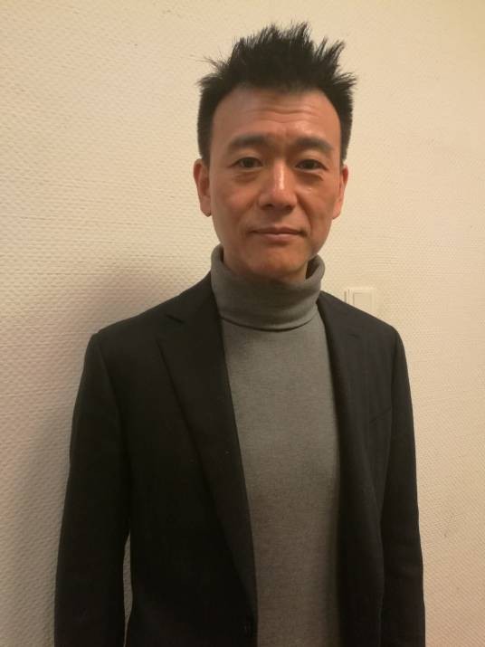 何靖（演员）