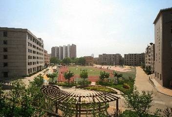 大连职工大学