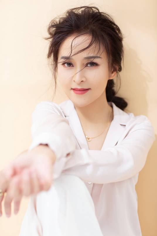 何音(中国内地影视女演员)