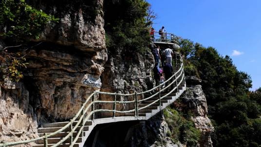 涞水白石山风景区