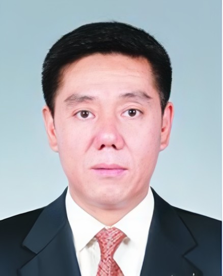 裴伟东