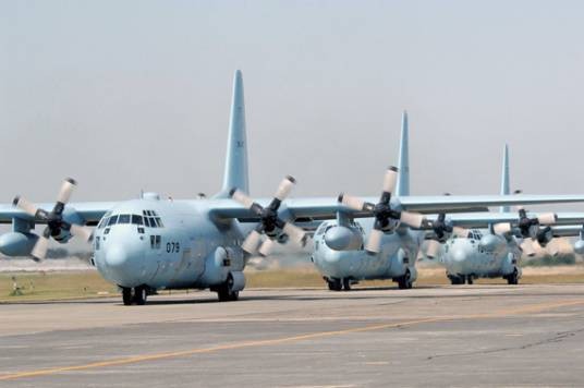 C-130H运输机