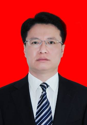 马占文（山西省朔州市右玉县委书记）