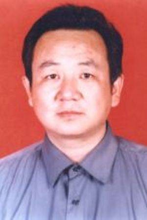 邓中华(美术家)