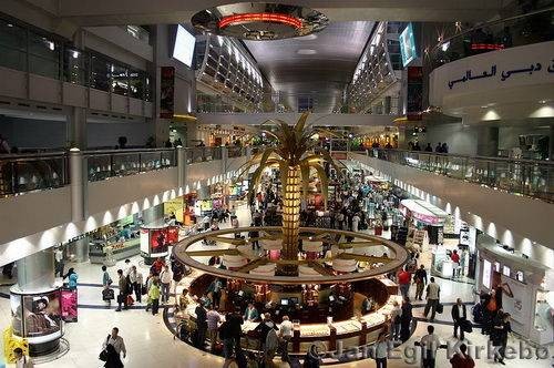 迪拜国际机场免税店