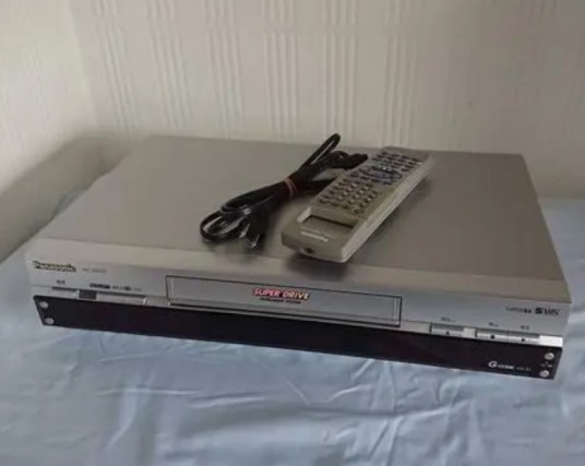 S-VHS