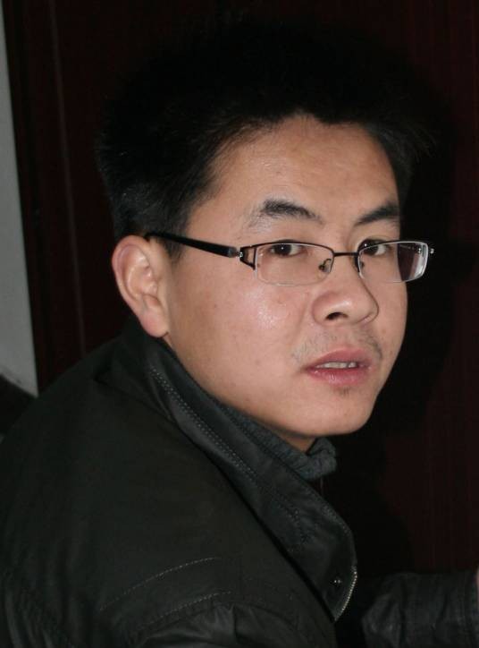 曾正（湖南省美术家协会会员）