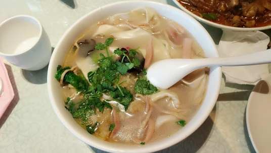 萧记三鲜烩面