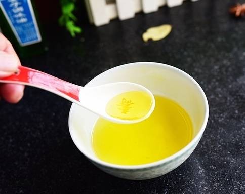 山苍子油