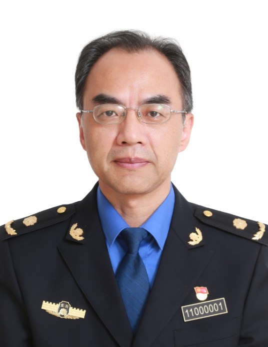 韩利(北京市城市管理委员会党组成员、市城管执法局党委书记、局长、一级巡视员)
