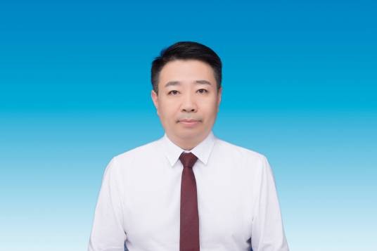 李德雄（泉州市市场监督管理局党组书记、局长，市知识产权局局长，机关党委书记）