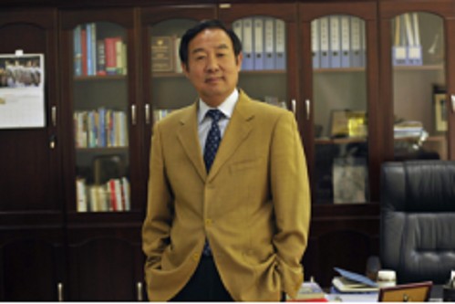 张建成（陕西师范大学外国语学院教授）
