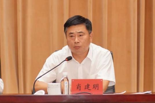 肖建明（江苏省昆山市花桥经济开发区党工委副书记）