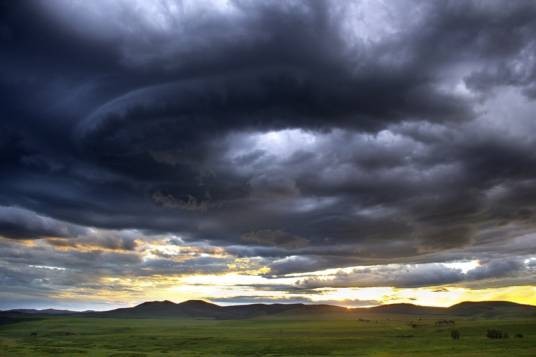 风暴云