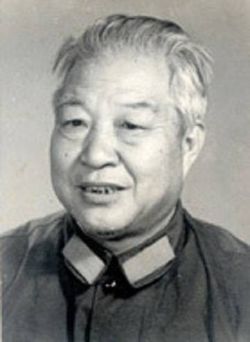 于忠福（《虎门》杂志主编）