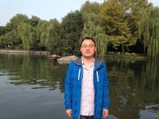 崔强（东南大学副教授）