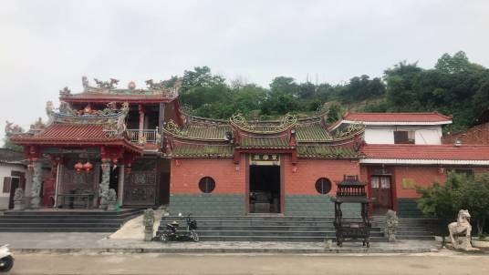 紫云岩（平和县山格镇庙宇）