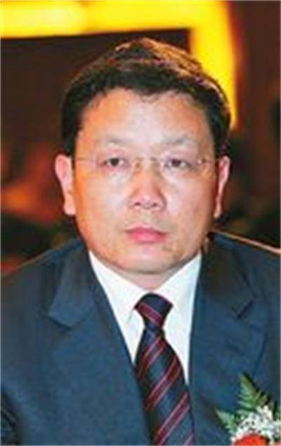 王长勇（云南省人民代表大会财政经济委员会原主任委员）