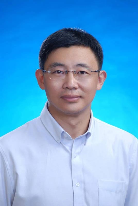 刘江东（湖北省政协副秘书长、港澳台侨和外事委员会副主任，台盟省委会主委、武汉市委会主委，省台联会长）