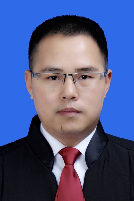 谭坤（律师）