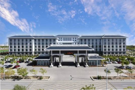 嘉峪关市酒钢三中