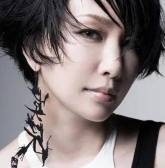 爱词（日本女歌手中岛美嘉的第37张单曲专辑）