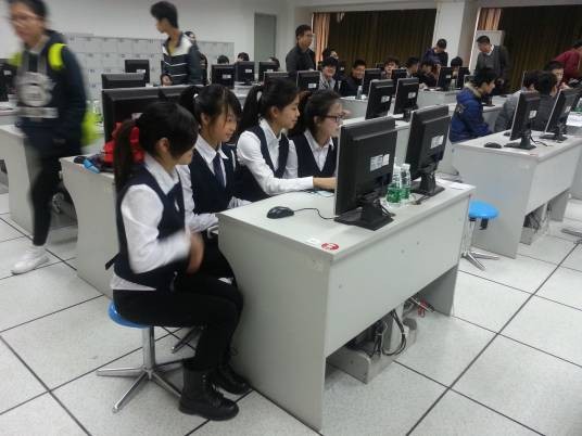 电子商务学生论坛
