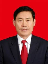 杜迁(平罗县原县委书记)